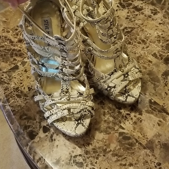 Steve Madden Candi snake skin cage heels - Picture 2 of 11